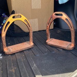 Rose gold stirrups